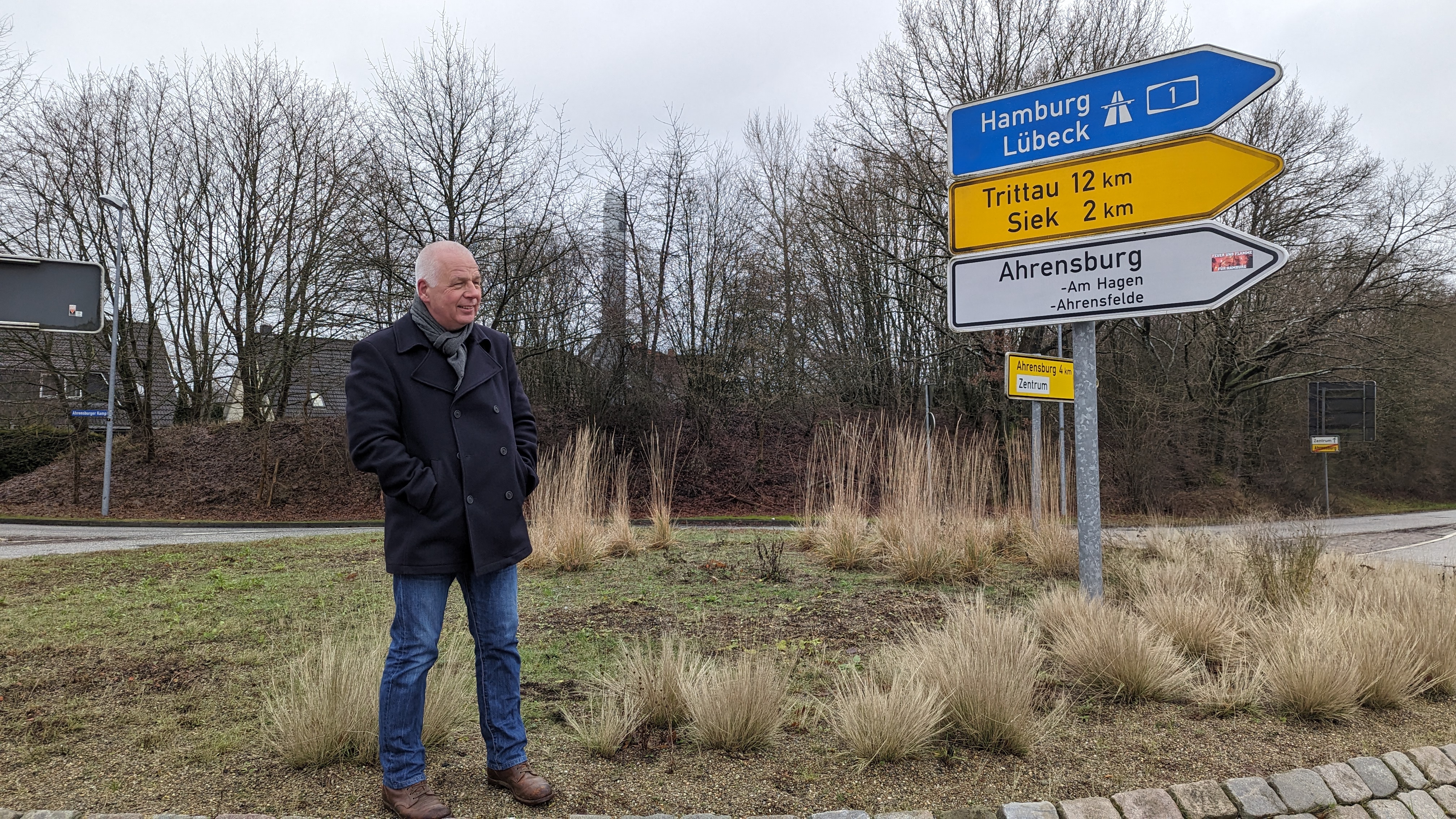 Viel ist von Jörg Pfenningschmidts Kreisverkehr vor Ahrensburg nicht übrig geblieben. © GartenRadio.fm