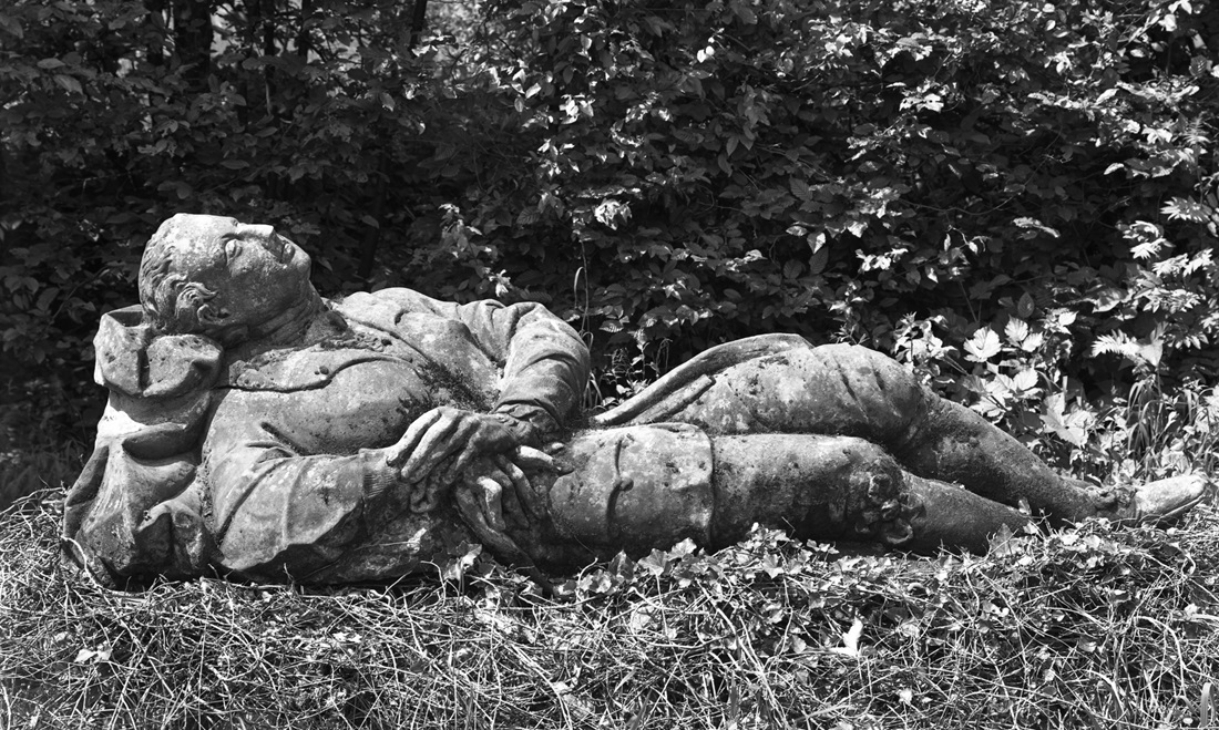 Die von Graf Hoditz noch selbst in Auftrag gegebene Statue ist in den 1960iger Jahren zerstört worden, die Überreste sind verschwunden. ©  Ludek Wünsch/ Szleské Zemské Muzeum  