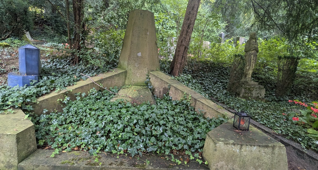 Das Grab der Gotheins auf dem Bergfriedhof in Heidelberg. © GartenRadio.fm